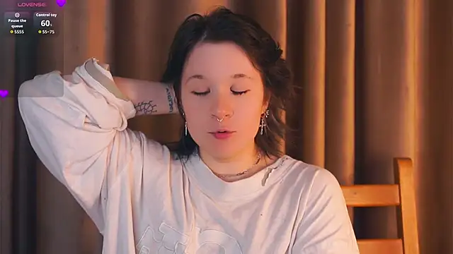 EviaVanveen online show from January 10, 2026, 7:54 am