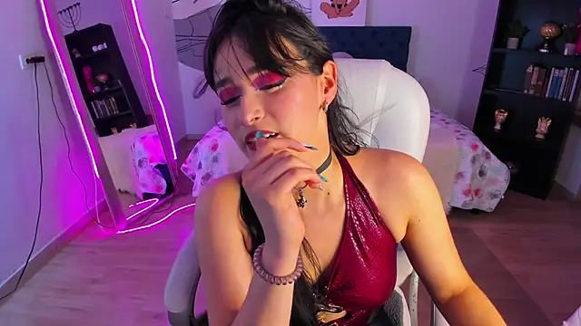 Goth Alice online show from March 3, 2026, 6:47 pm