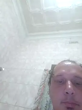 Snapshot of macKnd chatting on October 25, 2025, 4:46 pm macKnd online show from October 25, 2025, 4:46 pm