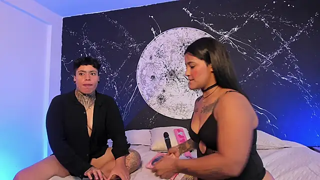 Snapshot of JoaoAndLexy chatting on September 30, 2025, 12:54 pm JoaoAndLexy online show from September 30, 2025, 12:54 pm