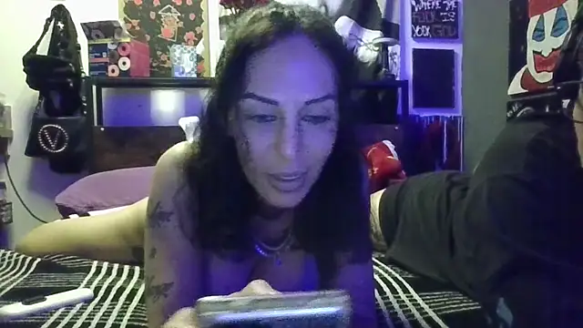 inkdhollow1 online show from December 23, 2025, 3:59 am