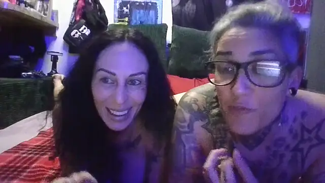 inkdhollow1 online show from June 22, 2026, 3:08 am