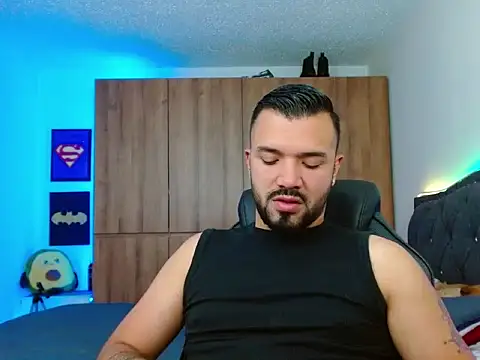 mathewv  online show from November 17, 2025, 3:01 am