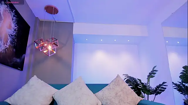 Snapshot of VenusCooper chatting on February 20, 2026, 7:47 pm VenusCooper online show from February 20, 2026, 7:47 pm