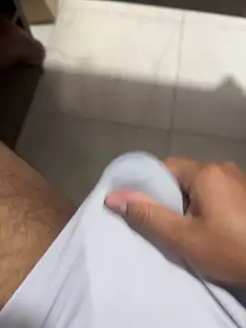 Snapshot of Pepitolim chatting on November 10, 2025, 2:27 pm Pepitolim online show from November 10, 2025, 2:27 pm