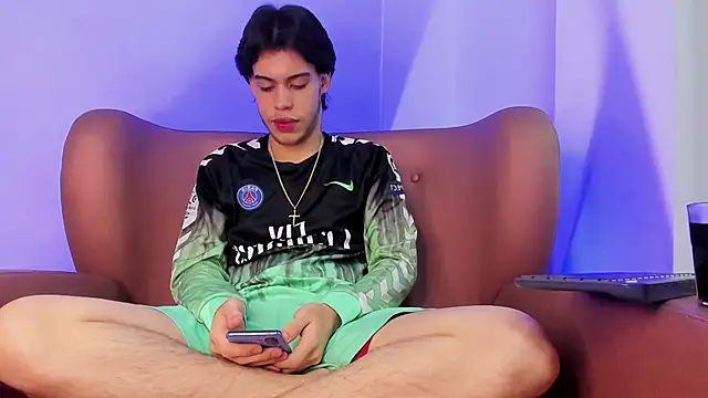 Lucian grey online show from November 5, 2025, 4:56 am