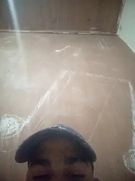 Snapshot of mestre637 chatting on October 2, 2025, 6:04 pm mestre637 online show from October 2, 2025, 6:04 pm