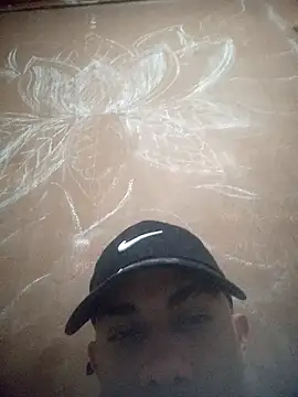 Snapshot of mestre637 chatting on October 9, 2025, 2:15 pm mestre637 online show from October 9, 2025, 2:15 pm