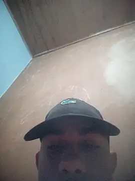 Snapshot of mestre637 chatting on October 26, 2025, 6:47 pm mestre637 online show from October 26, 2025, 6:47 pm