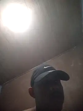 Snapshot of mestre637 chatting on October 27, 2025, 9:30 pm mestre637 online show from October 27, 2025, 9:30 pm