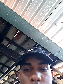 Snapshot of mestre637 chatting on November 13, 2025, 3:33 pm mestre637 online show from November 13, 2025, 3:33 pm