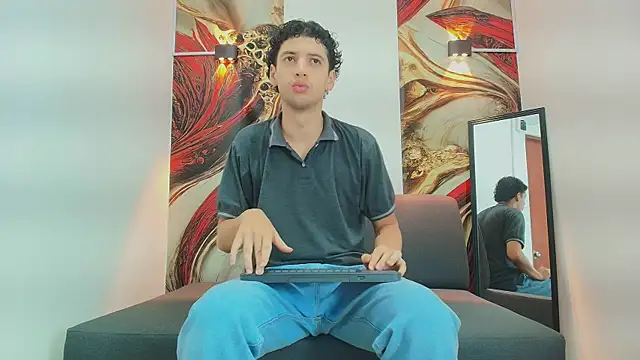 Snapshot of ISRAEL_GRAY chatting on October 25, 2025, 9:09 pm ISRAEL GRAY online show from October 25, 2025, 9:09 pm