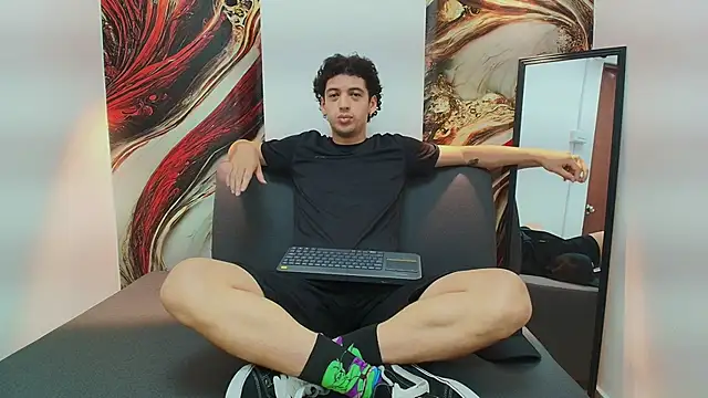 Snapshot of ISRAEL_GRAY chatting on November 6, 2025, 7:26 pm ISRAEL GRAY online show from November 6, 2025, 7:26 pm