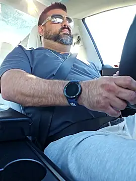 Roddog18 online show from January 8, 2026, 8:55 pm