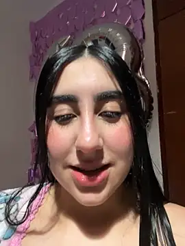 Snapshot of Miichii chatting on October 31, 2025, 2:23 am Miichii online show from October 31, 2025, 2:23 am