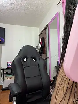 Miichii online show from February 19, 2026, 1:12 am