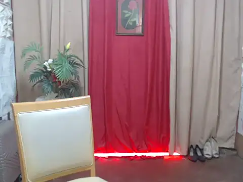 Snapshot of sweet_yummy69 chatting on October 27, 2025, 10:47 pm sweet yummy69 online show from October 27, 2025, 10:47 pm