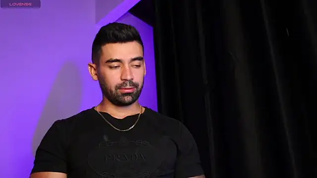 Snapshot of SOY_MIKE chatting on October 17, 2025, 1:09 am SOY MIKE online show from October 17, 2025, 1:09 am