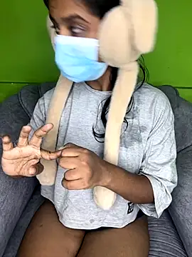 Snapshot of SukiyamaAsia chatting on October 8, 2025, 2:36 pm SukiyamaAsia online show from October 8, 2025, 2:36 pm