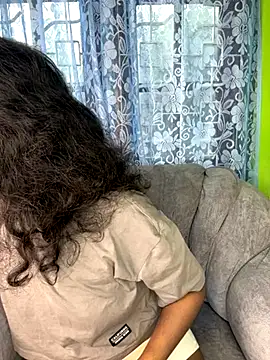 Snapshot of SukiyamaAsia chatting on October 19, 2025, 7:09 am SukiyamaAsia online show from October 19, 2025, 7:09 am