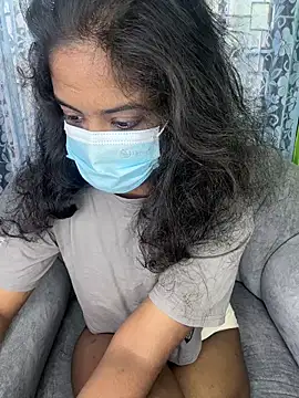 Snapshot of SukiyamaAsia chatting on November 10, 2025, 7:07 am SukiyamaAsia online show from November 10, 2025, 7:07 am