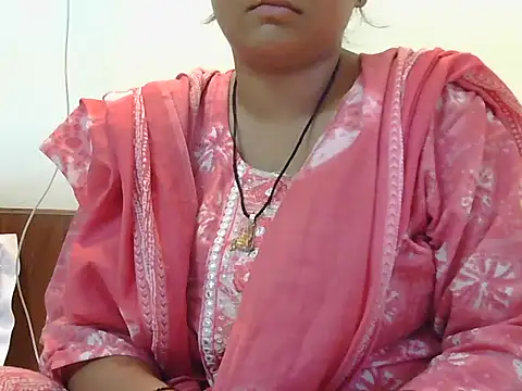 Snapshot of SONIYA-DIXIT chatting on September 30, 2025, 6:29 am SONIYA-DIXIT online show from September 30, 2025, 6:29 am
