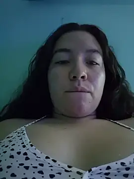 annyaparis online show from October 27, 2025, 11:52 pm