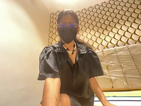 Snapshot of dubyzubygirl chatting on October 17, 2025, 7:05 pm dubyzubygirl online show from October 17, 2025, 7:05 pm