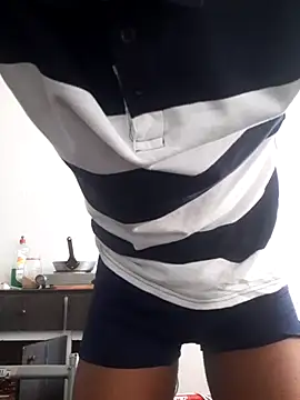 DUCKxdee online show from November 12, 2025, 12:38 pm