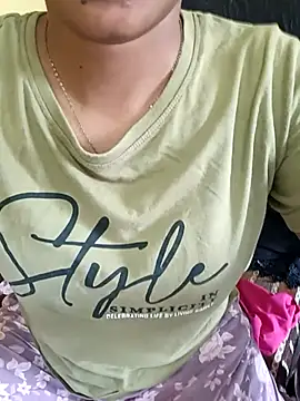 Snapshot of tamil_thaara03 chatting on October 7, 2025, 7:05 am tamil thaara03 online show from October 7, 2025, 7:05 am