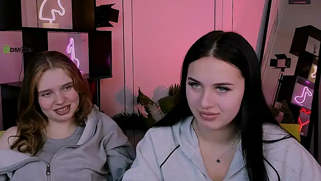 Snapshot of vivy_star1 chatting on November 5, 2025, 7:25 pm vivy star1 online show from November 5, 2025, 7:25 pm