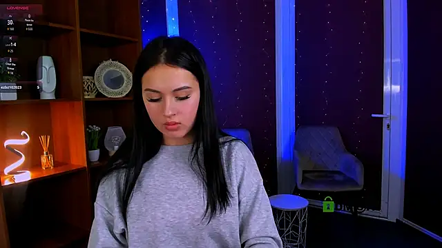 Snapshot of vivy_star1 chatting on November 17, 2025, 7:30 pm vivy star1 online show from November 17, 2025, 7:30 pm