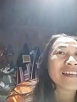 asakaka online show from October 20, 2025, 4:24 am