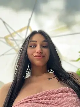 ilariea girl online show from May 23, 2026, 12:42 pm