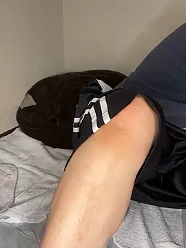 Snapshot of kumatan3434 chatting on October 10, 2025, 1:10 pm kumatan3434 online show from October 10, 2025, 1:10 pm