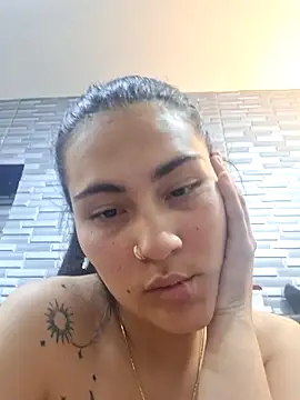 Snapshot of ChloeMorelli chatting on October 16, 2025, 2:23 am ChloeMorelli online show from October 16, 2025, 2:23 am