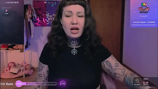 Snapshot of Senorita__Dakota chatting on July 1, 2026, 11:04 pm Senorita Dakota online show from July 1, 2026, 11:04 pm