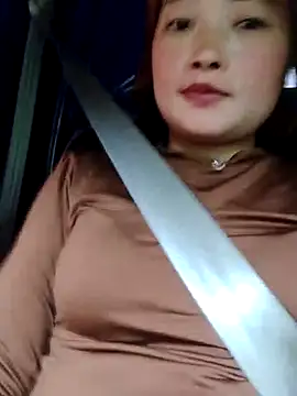 Snapshot of Bum_538 chatting on November 5, 2025, 6:13 am Bum 538 online show from November 5, 2025, 6:13 am