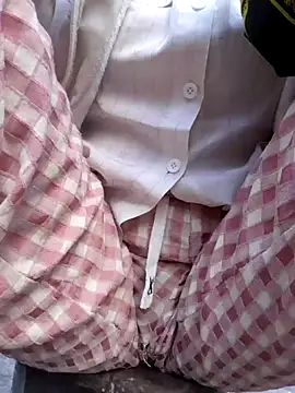 Snapshot of Bum_538 chatting on November 15, 2025, 9:06 am Bum 538 online show from November 15, 2025, 9:06 am