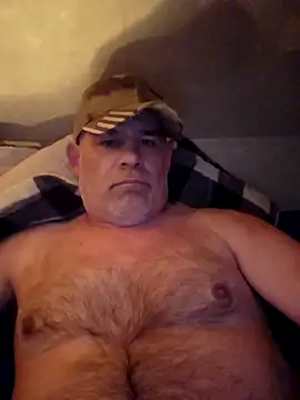 Snapshot of DeeBestEver chatting on October 27, 2025, 12:15 am DeeBestEver online show from October 27, 2025, 12:15 am