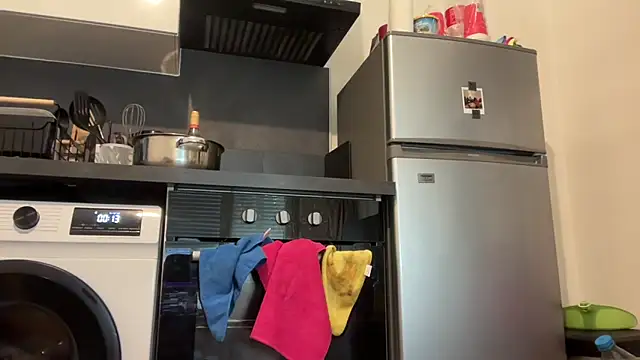 Snapshot of nanaisbackk chatting on November 4, 2025, 8:13 am nanaisbackk online show from November 4, 2025, 8:13 am