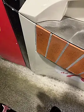 nanaisbackk online show from November 20, 2025, 7:46 pm