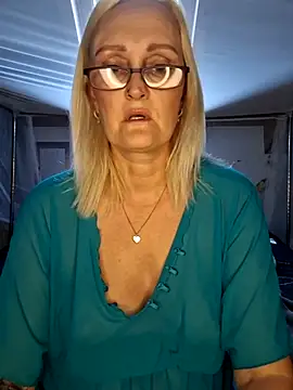 Snapshot of Jenny_Blum chatting on October 9, 2025, 8:12 am Jenny Blum online show from October 9, 2025, 8:12 am