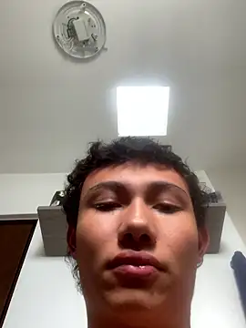 Davomg online show from January 5, 2026, 8:34 pm