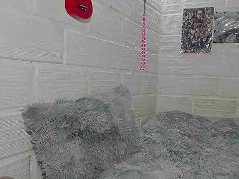 Snapshot of Daniell_007 chatting on October 10, 2025, 9:03 pm Daniell 007 online show from October 10, 2025, 9:03 pm