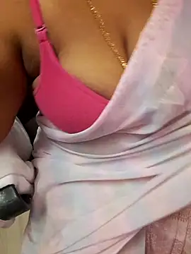 Snapshot of Tamil_Ammani chatting on October 5, 2025, 4:49 pm Tamil Ammani online show from October 5, 2025, 4:49 pm