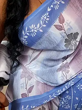 Snapshot of Tamil_Ammani chatting on October 19, 2025, 9:21 am Tamil Ammani online show from October 19, 2025, 9:21 am