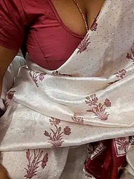 Snapshot of Tamil_Ammani chatting on October 22, 2025, 8:41 pm Tamil Ammani online show from October 22, 2025, 8:41 pm