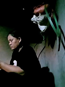 Snapshot of bae-bae chatting on November 6, 2025, 11:37 pm bae-bae online show from November 6, 2025, 11:37 pm