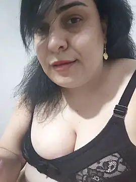 Snapshot of aydannn01 chatting on October 9, 2025, 9:02 pm aydannn01 online show from October 9, 2025, 9:02 pm